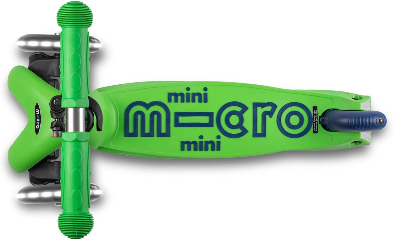 Micro Kickboard Mini Deluxe LED Three-Wheeled Lean-to-Steer Swiss-Designed Micro Scooter