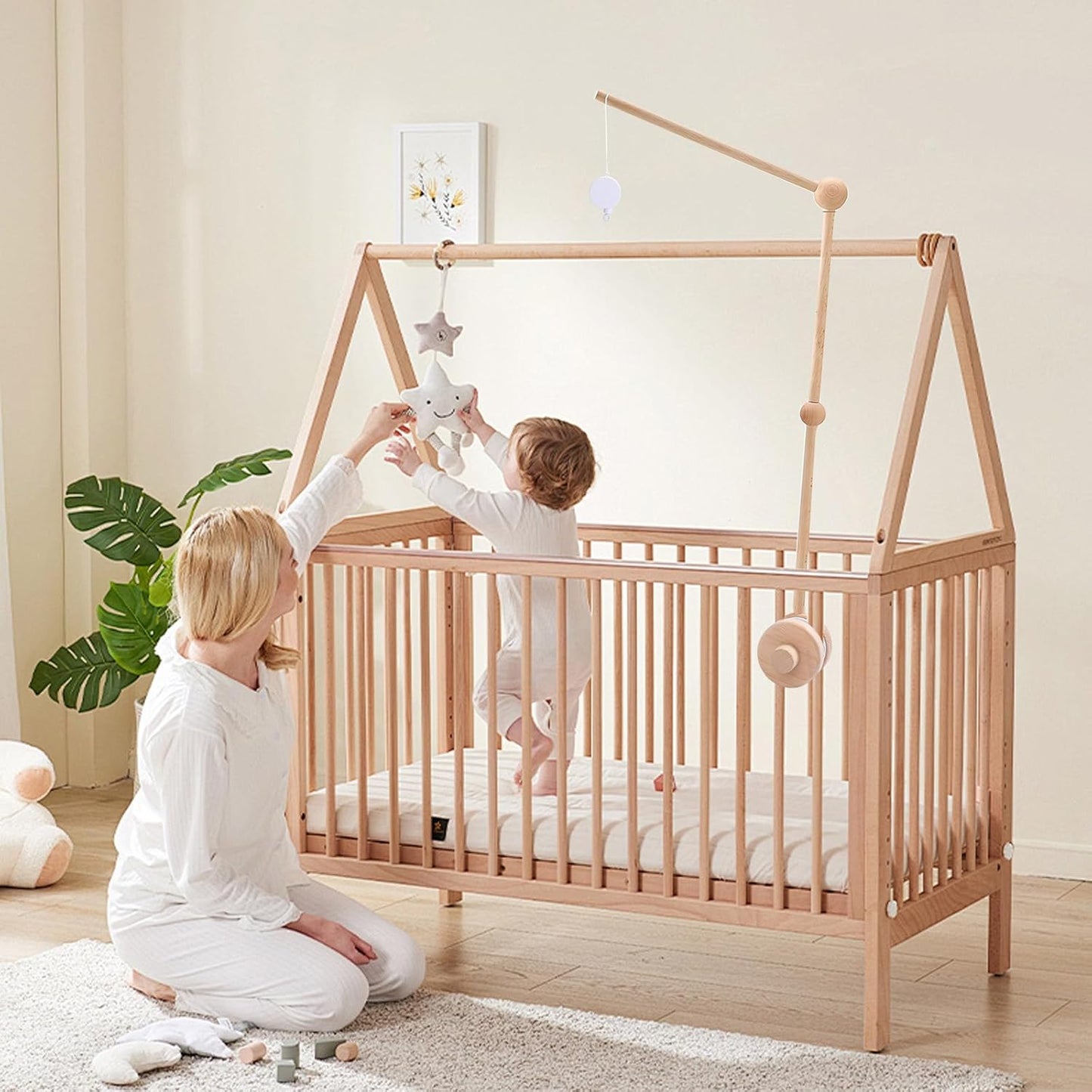 Baby Crib Mobile Arm Wooden Holder with Rotating Music Box Nursery Decor Attachment Safe Anti Slip Set for Baby Girls Boys Nursery Decor