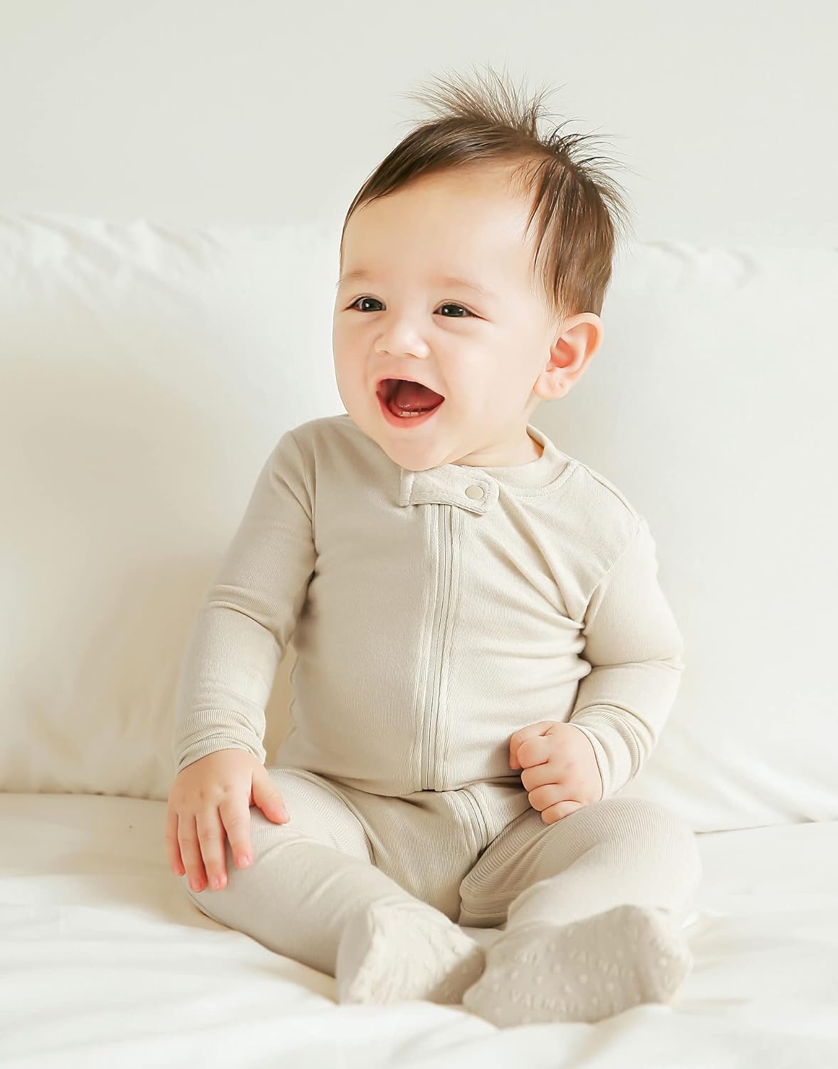 VAENAIT BABY Infant Toddler Boys Girls Footed One-Piece Sleep and Play Premium Modal Pajamas 1-2 Pieces