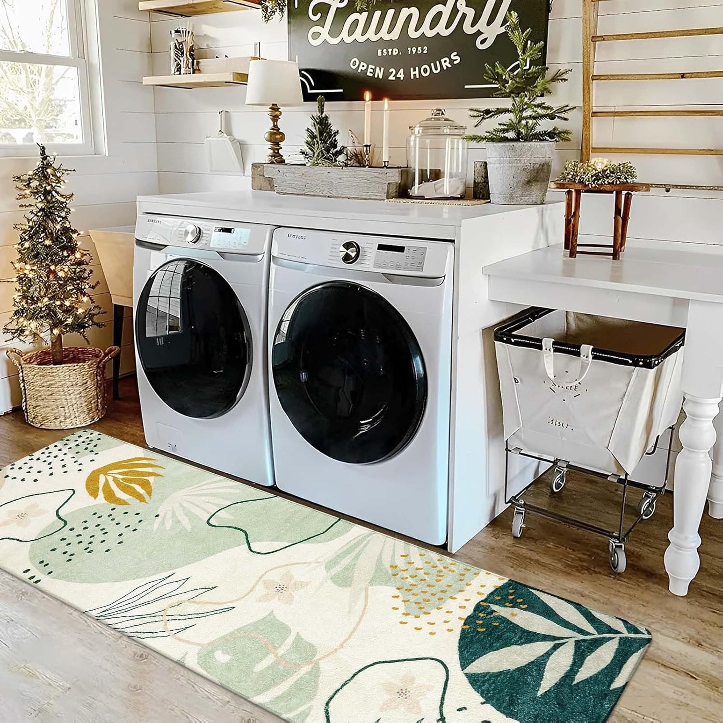 Lahome Green Runner Rugs for Hallway 2x8 Non-Slip Washable Kitchen Rugs Lightweight Low-Pile Throw Laundry Runner Rug, Boho Botanical Print Soft Indoor Carpet Runner for Entryway Bedroom Bathroom