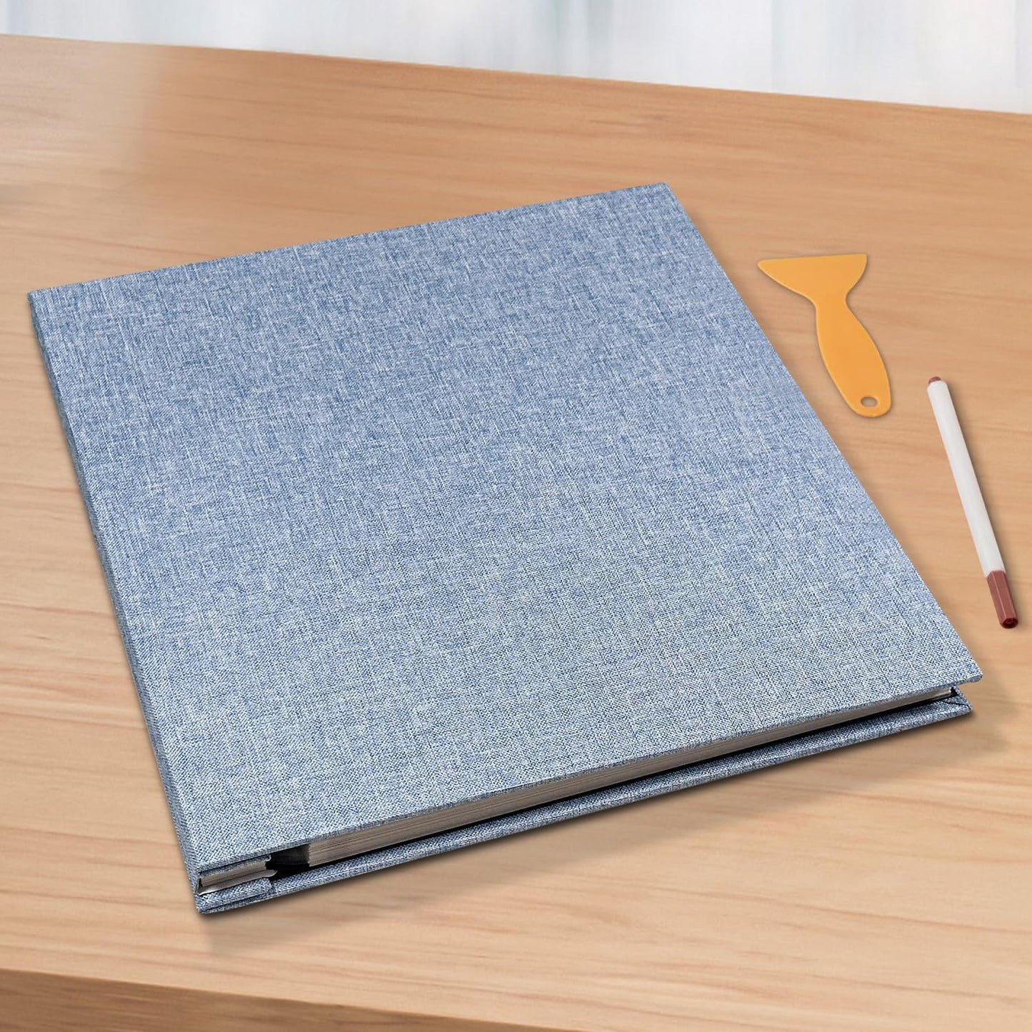 Large Photo Album Self Adhesive Scrapbook Album for 4×6 5×7 8×10 Pictures DIY Magnetic Linen Cover Album 40 Pages for Family Wedding Gifts with Metal Pen and Plastic Board
