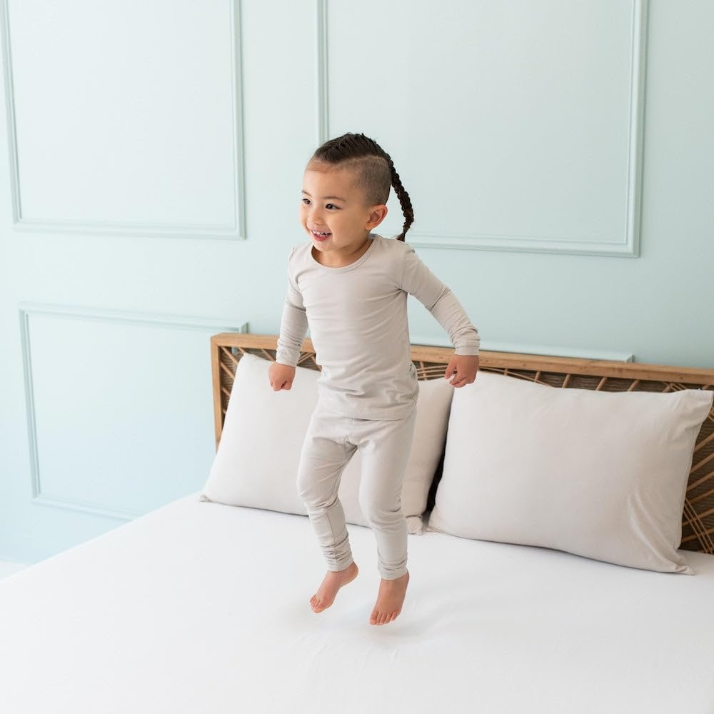 KYTE BABY Toddler Pajama Set - Pjs for Toddlers Made of Soft Bamboo Rayon Material