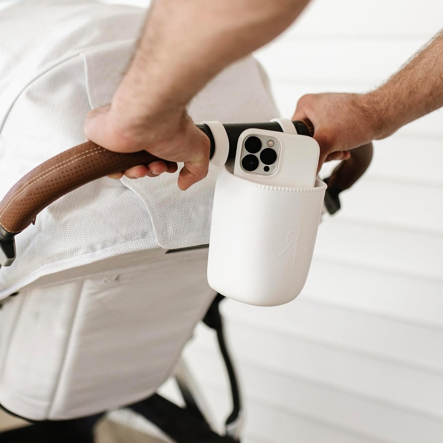 Ryan & Rose Cutie Holder Universal Stroller Cup Holder (White)