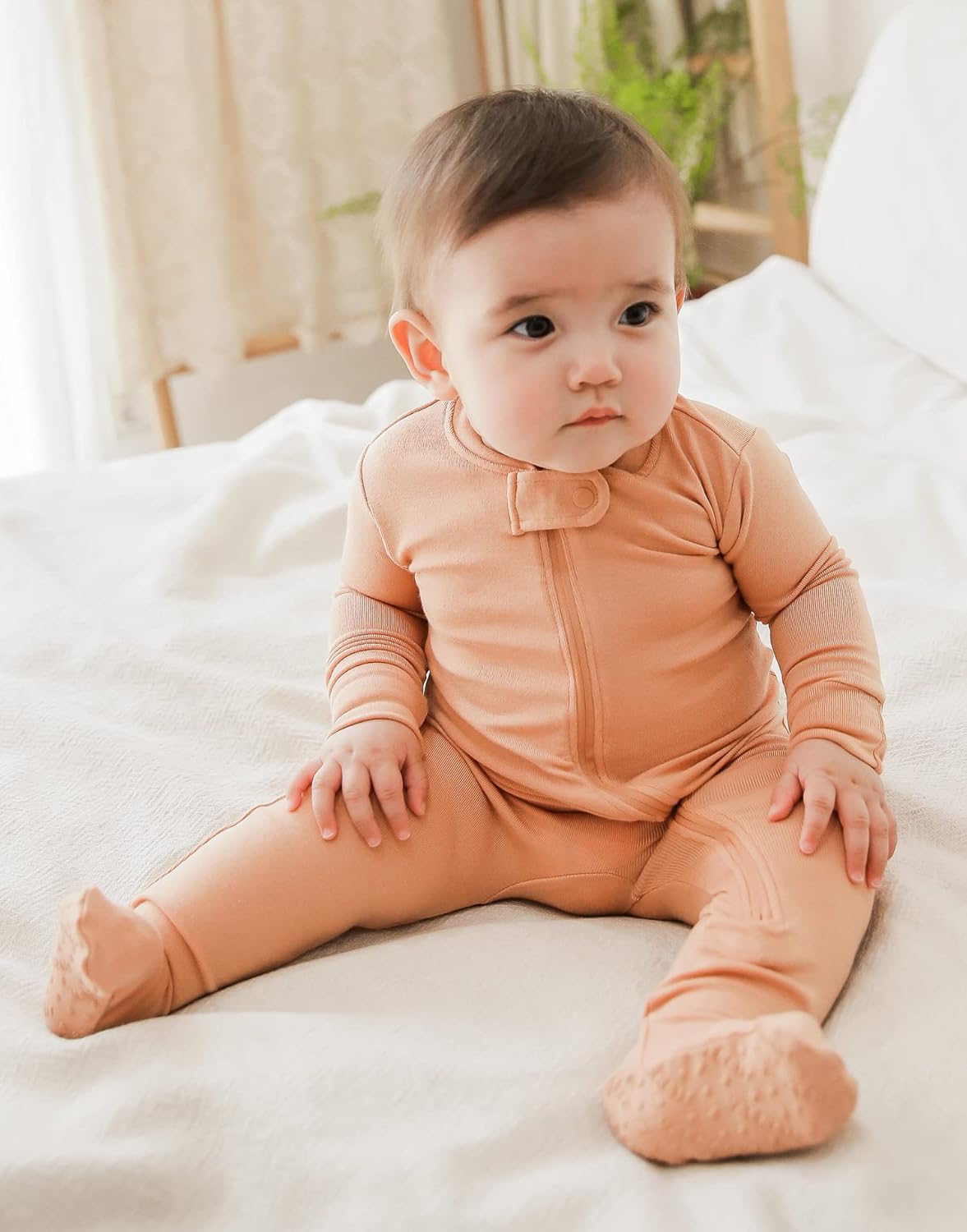 VAENAIT BABY Infant Toddler Boys Girls Footed One-Piece Sleep and Play Premium Modal Pajamas 1-2 Pieces