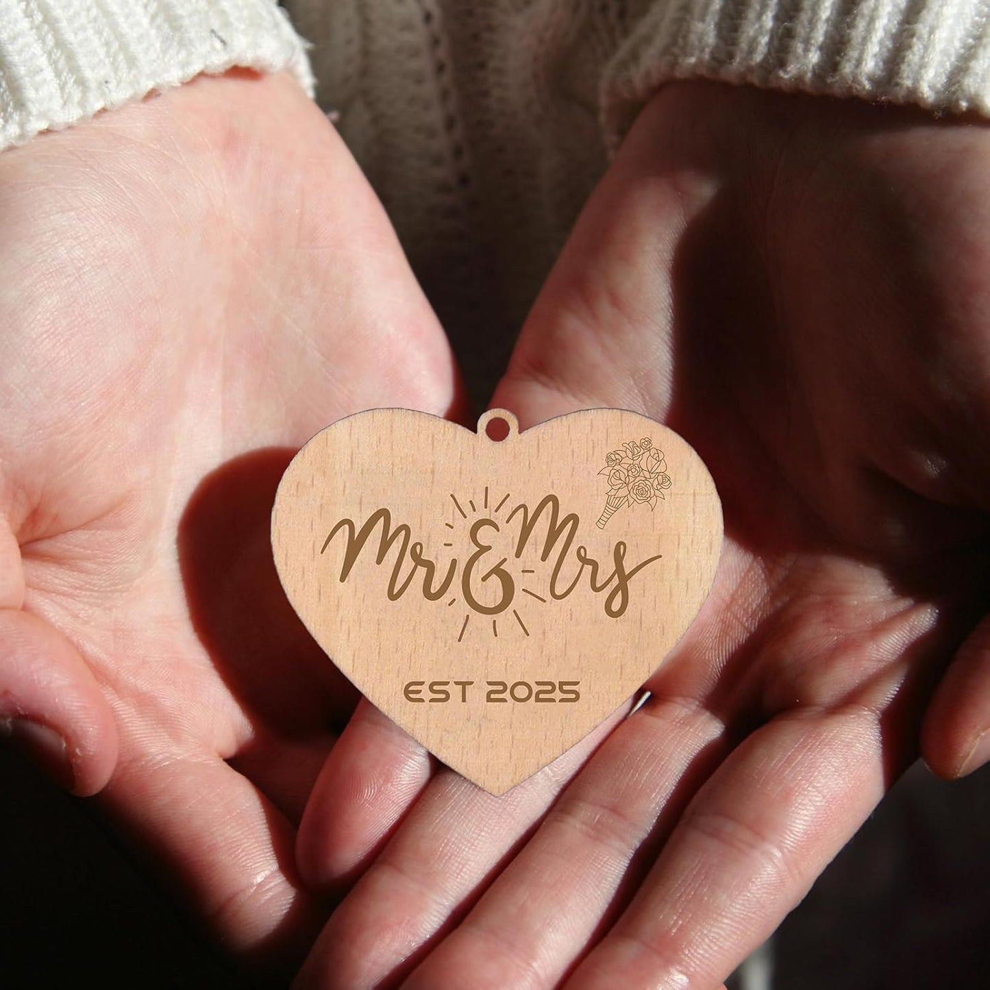 Mr & Mrs EST 2025 Picture Frame – 360° Rotating Double Photo Frame Vintage Wedding Gifts for Newlyweds - Bridal Shower Gifts for Bride(Dis Two 6x4)