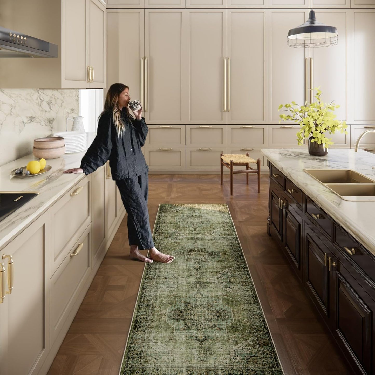 Machine Washable Kitchen Runner Rug: 2'6"x8' Hallway Rug Non Slip Low-Pile Stain Resistant Soft Carpet Runners for Entryway Hallways Kitchen Laundry Room Beside Farmhouse