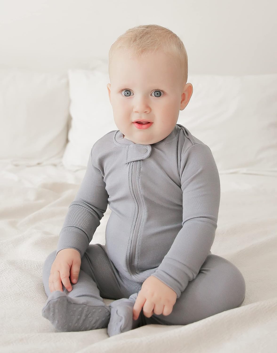 VAENAIT BABY Infant Toddler Boys Girls Footed One-Piece Sleep and Play Premium Modal Pajamas 1-2 Pieces