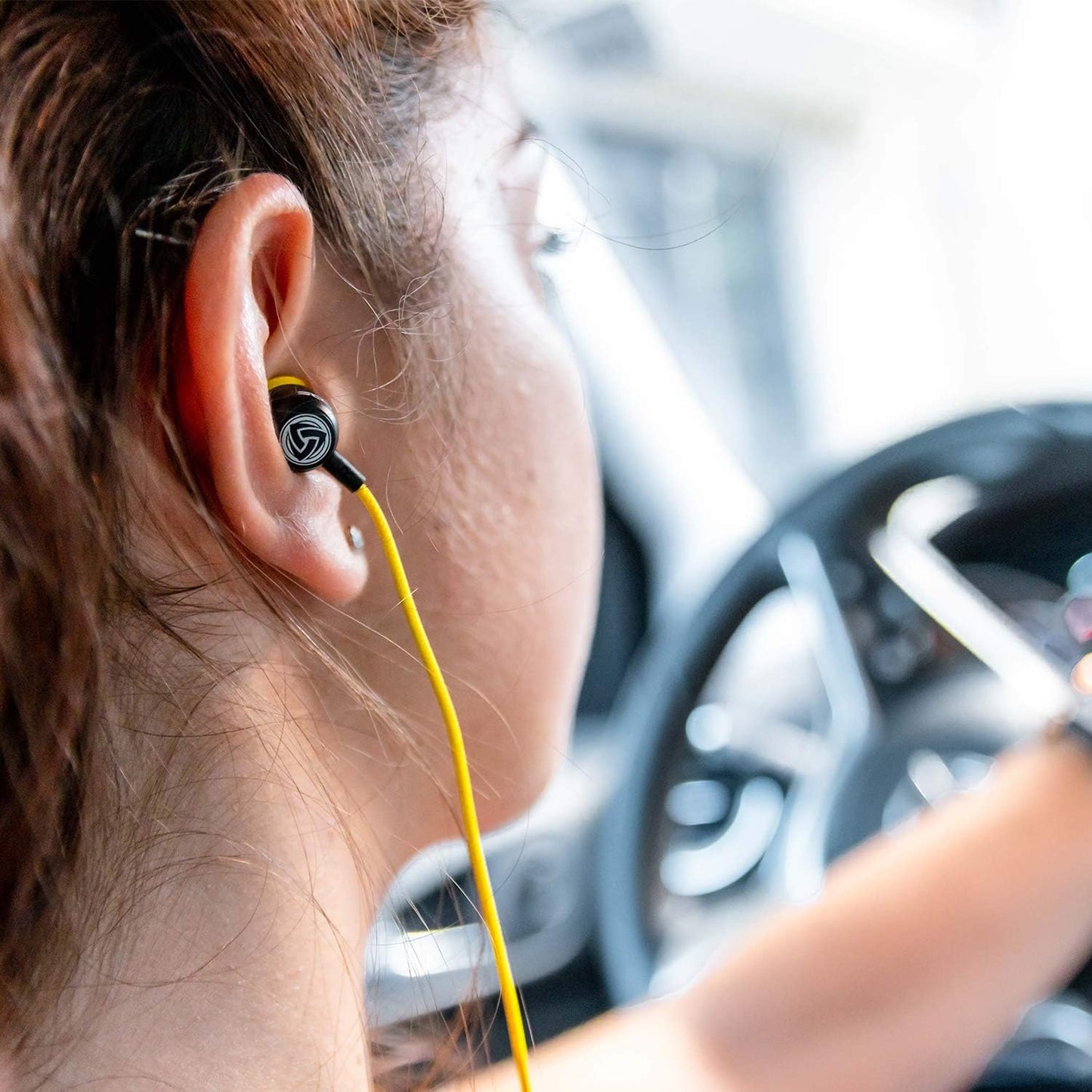 LUDOS Clamor Wired Earbuds in-Ear Headphones, 5 Years Warranty, Earphones with Microphone, Noise Isolating Ear Buds, Memory Foam for iPhone, Samsung, School Students, Kids, Women, Small Ears - Yellow