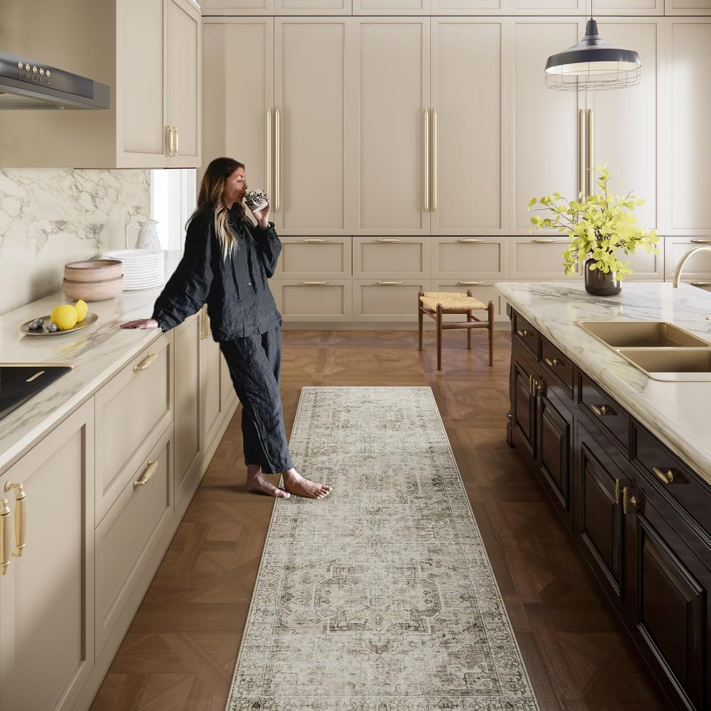 Machine Washable Kitchen Runner Rugs: 2'x6' Hallway Rug Non Slip Low Pile Stain Resistant Soft Carpet Runners for Hallways Indoor Entryway Kitchen Laundry Room Bedroom Farmhouse