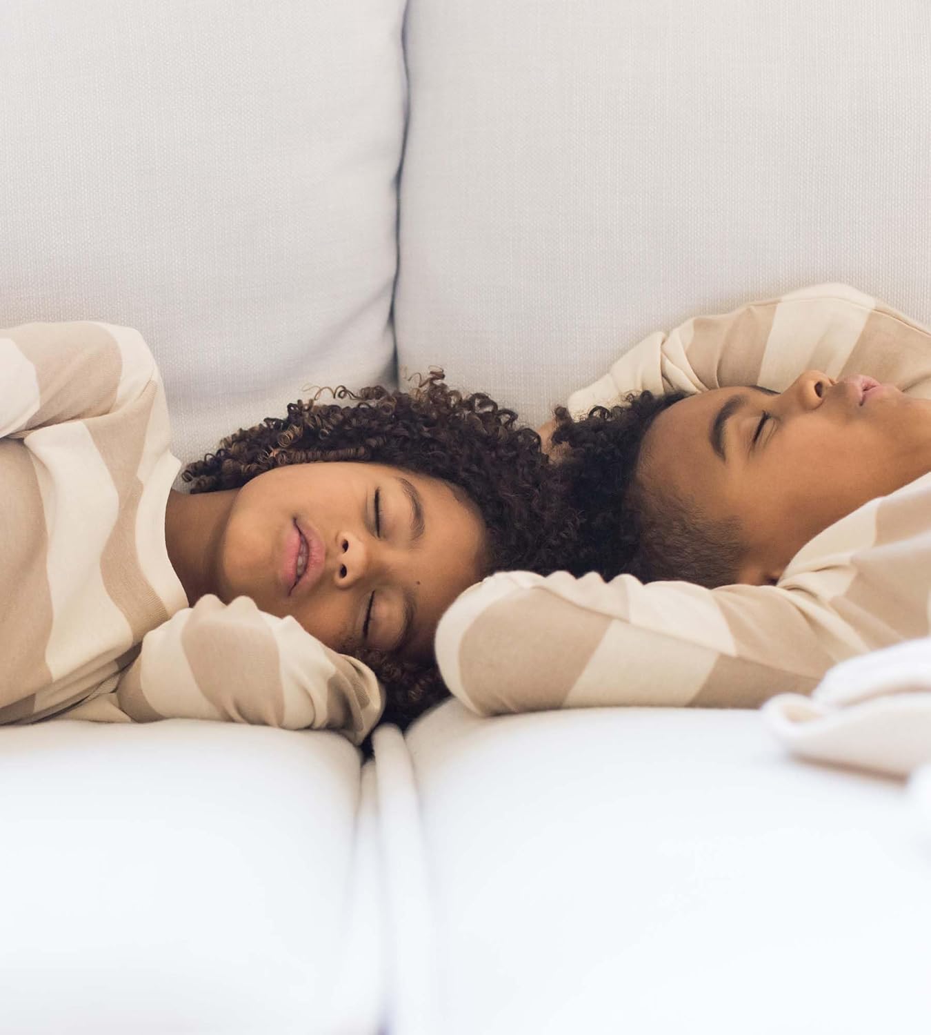 Burt's Bees Baby Boys' 2-Piece Long Sleeve Tee and Pants Organic Cotton Pajama Set