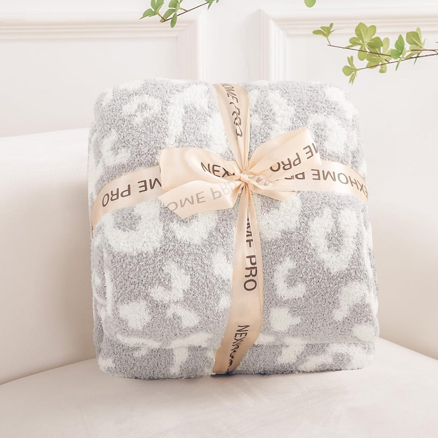 NEXHOME PRO Leopard Soft Blanket, Fuzzy Throw Blanket for Couch Bed Sofa Picnic, Knit Blankets for Women Gifts Grey 50 x 60 inches