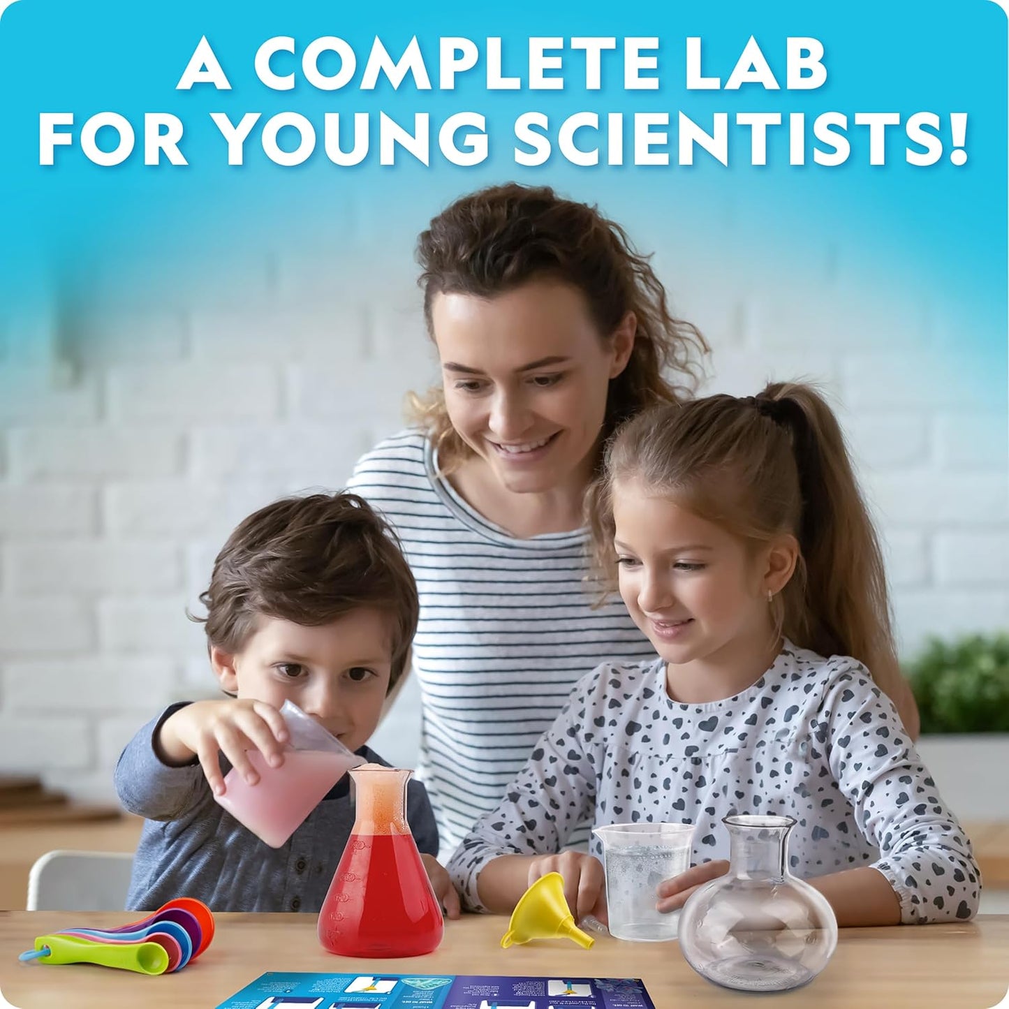 National Geographic Kids Junior Chemistry Set - Complete Early Learning Lab Kit with 50 Science Experiments and 20+ Lab Tools for Kids Aged 4-6