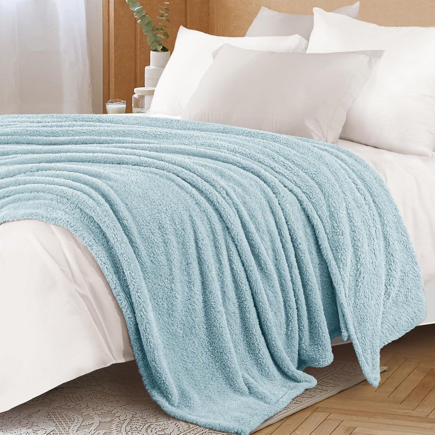 Exclusivo Mezcla Fleece Blanket for Couch, Soft and Cozy Queen Blankets for Women Men Girls Kids, Suitable for All Seasons, Slate Blue, 90x90 Inches