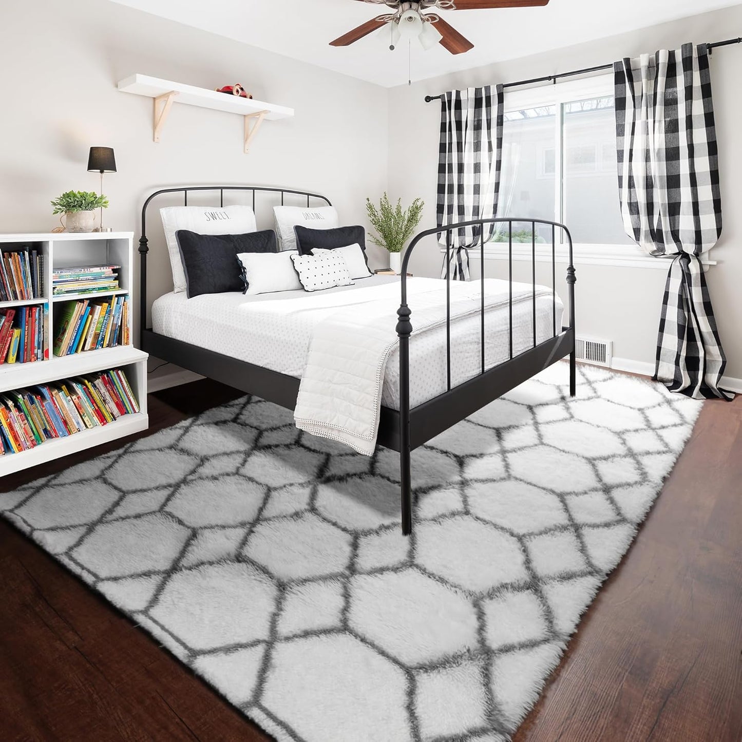 ONASAR 8x10 Area Rugs for Living Room, Washable Fluffy White and Grey Rug for Bedroom, Geometric Moroccan Indoor Shaggy Boho Soft Plush Floor Carpet for Kids Teen Nursery Dorm Home Decor Aesthetic