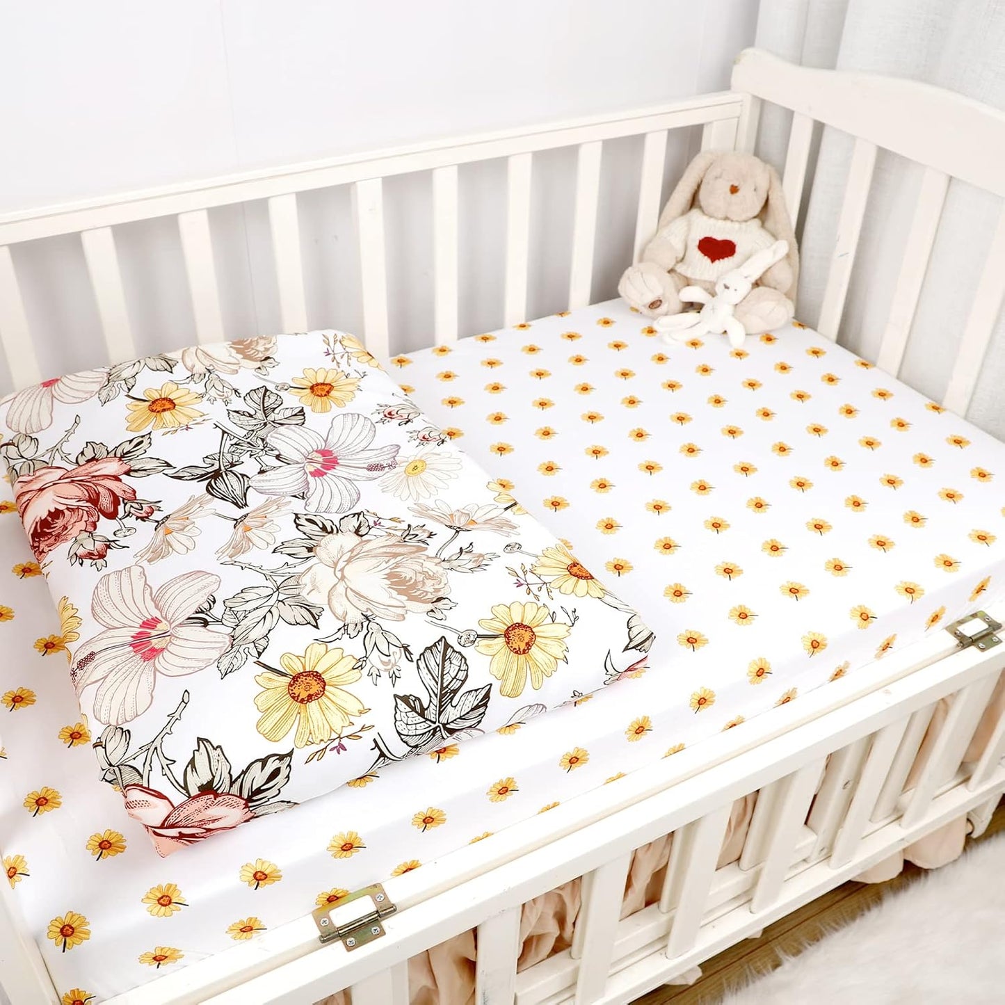 4-Piece Crib Bedding Set for Girls, Boho Baby Girl Bedding Set with Crib Skirt, Baby Quilt, Crib Sheet and Diaper Stacker, Flower