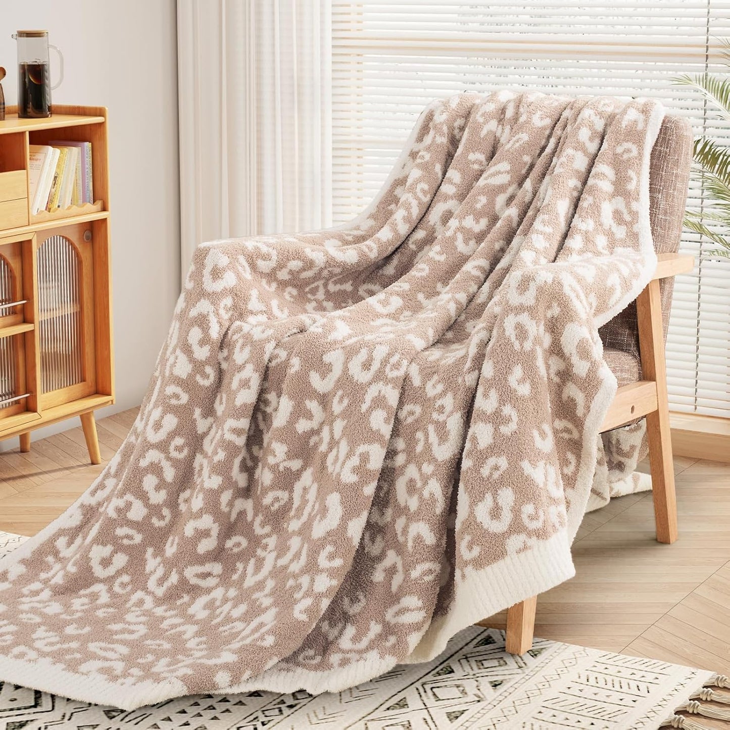 NEXHOME PRO Leopard Soft Blanket Twin Size, Fuzzy Throw Blanket for Couch Bed Sofa Picnic, Knit Blankets for Women Gifts Beige 60 x 80 inches