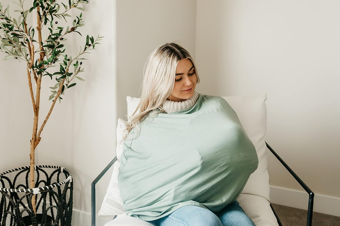 Copper Pearl Multi-Use Cover: Car Seat Covers, Nursing Cover, and Stroller Cover for Sun - Stretchy Fabric, All-Season Use, Stylish Designs, Easy Access for Moms - Briar