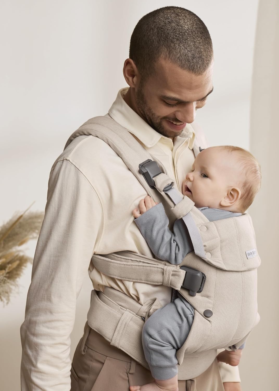 BabyBjörn Baby Carrier Harmony, Woven mélange, Light Beige | 3-in-1 Ergonomic Baby Carrier; Newborn, Facing-in, Outward-Facing, and Back Carrying Positions Supported (7-40 lbs), Newborn to Toddler