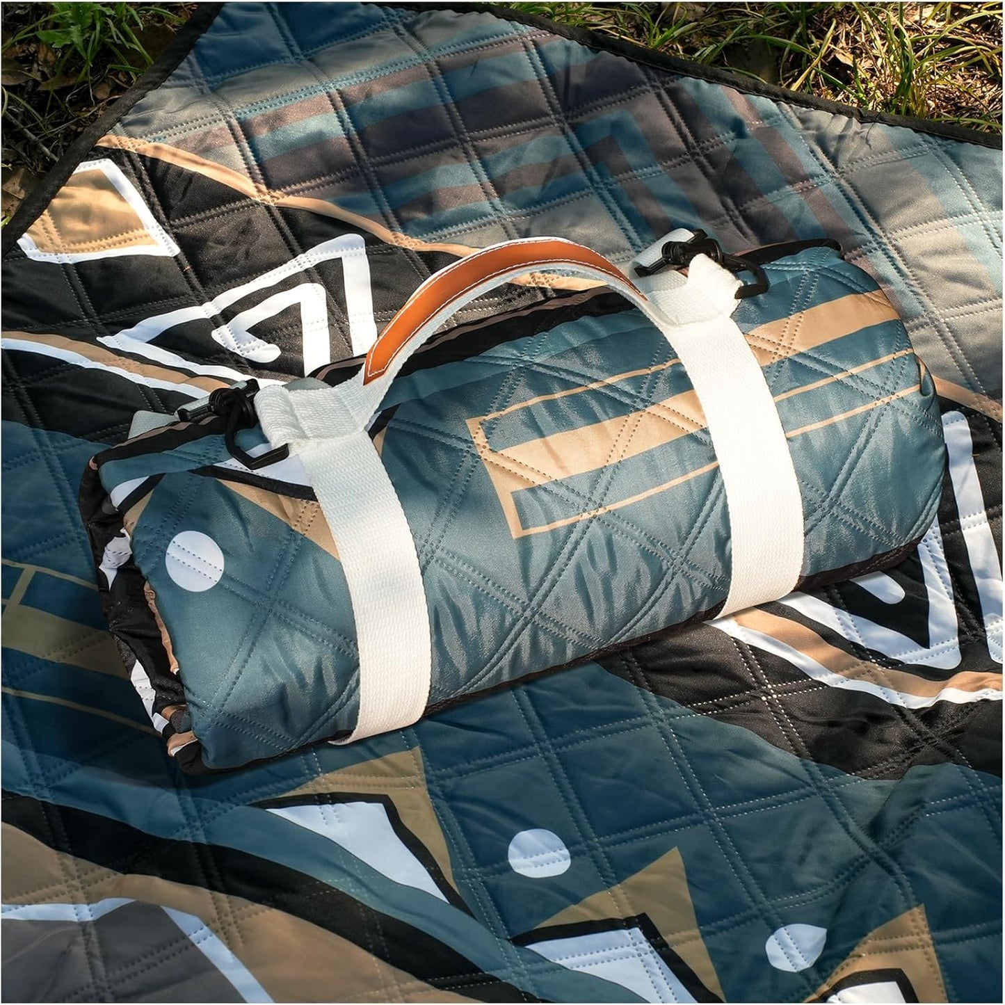 Genovega Waterproof Picnic Blanket Outdoor Camping Beach Mat Extra Large Foldable Car Essential Roadtrip Gadget Rv Accessories Glamping Tent Gear Must Haves Hiking Stuff Backpacking Necessities Gift