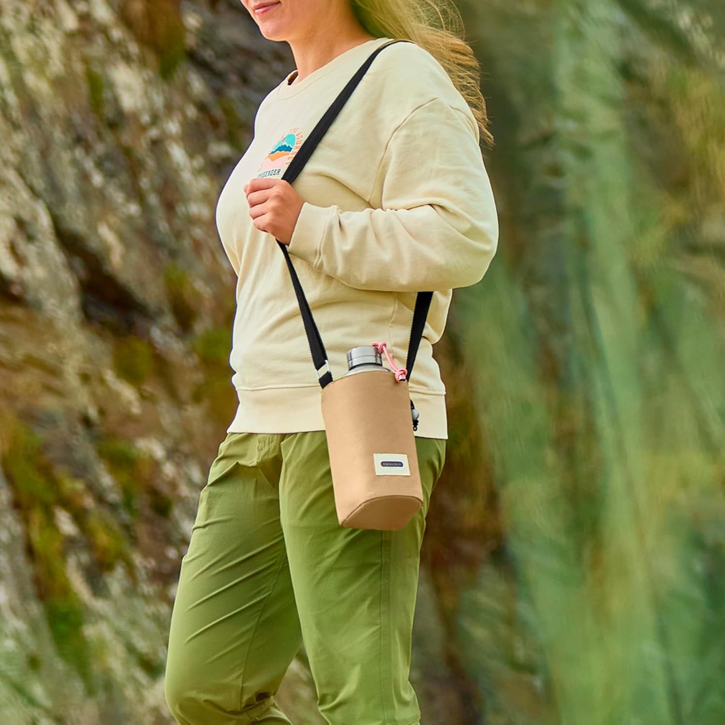 BLACK + BLUM Insulated Bottle Bag - For Adults and Kids - Made with Recycled PET and BPA Free - Bottle Bag for On The Go, Clay