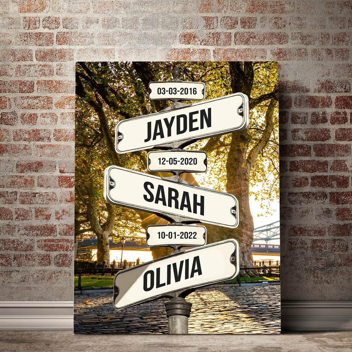Personalized Family Street Sign Multi-Name Canvas Or Poster Wall Art, Street Sign Customized With Name, Best Gifts For Parents, Grandparents From Kids Daughter Son, Birthday, Christmas Gift For Family