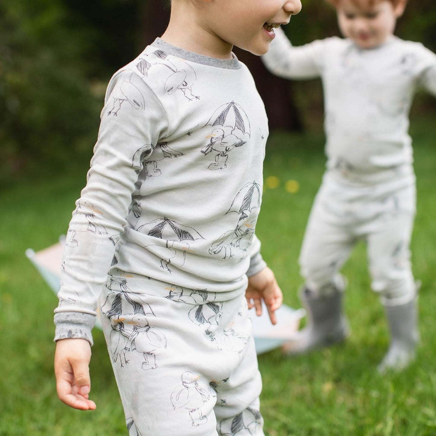 Burt's Bees Baby Boys' 2-Piece Long Sleeve Tee and Pants Organic Cotton Pajama Set
