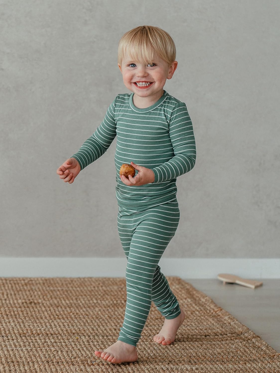 AVAUMA Stripe Pattern Baby Boys Girls Pajama Set Kids Toddler Snug fit Ribbed Sleepwear pjs for Daily Life Style